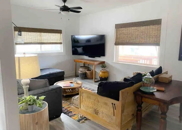 Gorgeous Home-amazing Yard-fire Pit-walk To Town * Williams