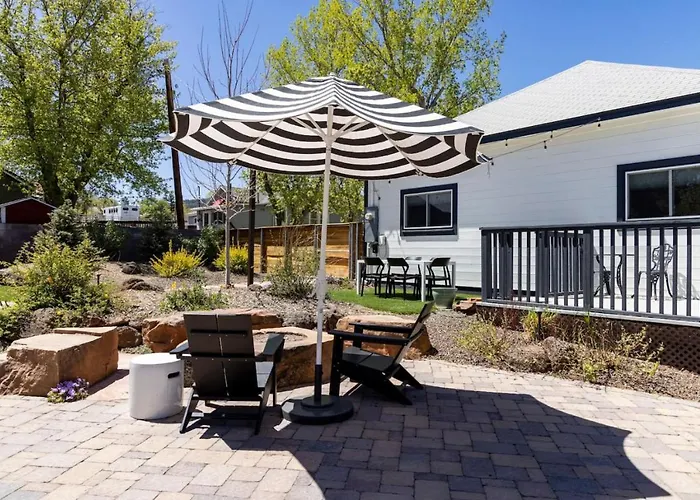Gorgeous Home-amazing Yard-fire Pit-walk To Town Holiday home Williams